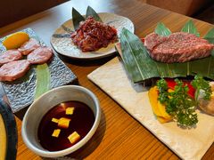-炼火烤肉店