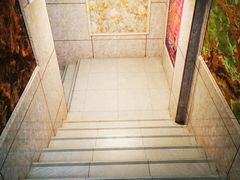 -奔马滚轴溜冰场