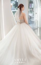 -艾米丽婚纱礼服