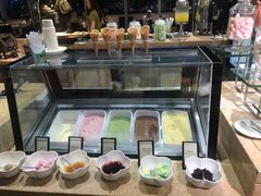 -大中华希尔顿酒店-念自助餐·嗨啤·小龙虾