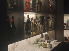 -Mx.cocktail bar
