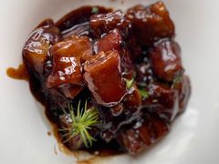 圆苑红烧三宝-圆苑(金茂店)