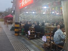 -正南齊北重庆老火锅(光华村直营店)