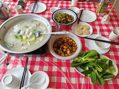 -巴陵全鱼席(湖南老字号汴河街店 )