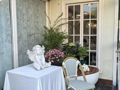 -秀儿家の小确幸花园西餐厅