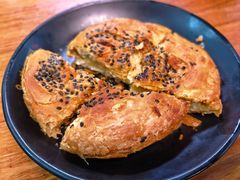 牛肉锅盔-青石桥老瓦房肥肠粉总店(青石桥总店)