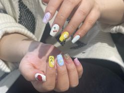 -桃色美甲沙龙