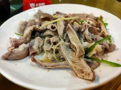 -正宗鸡饭粤香酒家(朱村店)