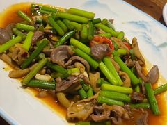 蒜苗鸡杂-大灶头·新昌菜(中国茶市店)