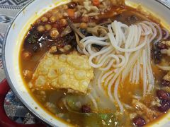 -丽丽三鲜螺蛳粉(田林路店)