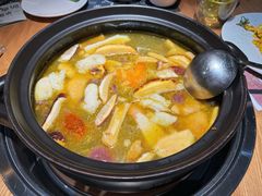 -一朵菌·野生菌探索家火锅(南亚店)