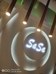 -BULB STUDIO 巴柏明星发型工作室