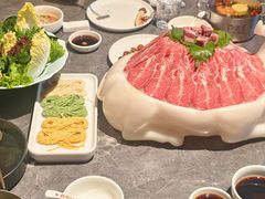 -德天肥牛海鲜火锅(城西银泰店)