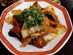 -拉面莊夢語＆中华料理八椿