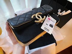 -CHANEL(恒隆广场店)