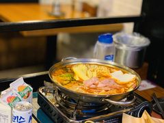 部队火锅-富乐满韩国正宗炸鸡韩国料理(虹泉路店)