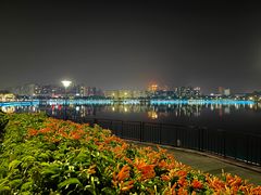 -星湖旅游景区七星岩