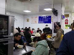 大堂-汪家馄饨(集庆路店)