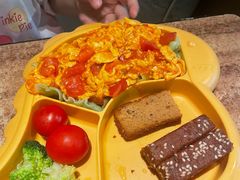 -耶里夏丽·丝路国际新疆菜·清真食品(徐汇南丹东路臻选店)