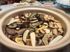 -天宜隆蘑菇宴火锅(石景山旗舰店)