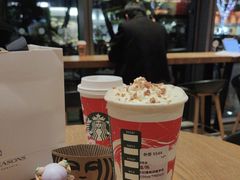 -星巴克臻选(杭州嘉里中心1F店)