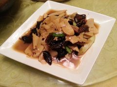 -天目湖刘老四农庄