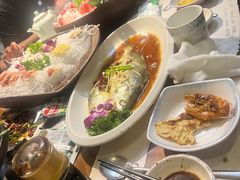 -青瓦餐厅·生鱼片·韩园烤肉(西塔店)