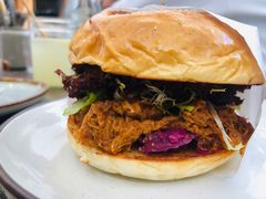 手撕猪肉红卷心菜三明治-RAC BAR(安福路店)