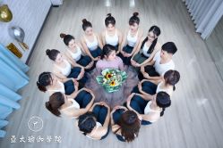 -亚太瑜伽普拉提学院