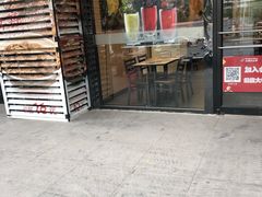 门面-达美乐比萨(凯莱赛店)