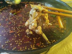 -鸿顺老铁锅美蛙鱼府(解放碑店)