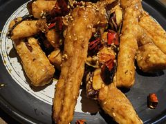 那年秋天的茄子-梧桐树下(云锦世家店)