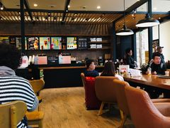 大堂-星巴克臻选(成都环球乐天店)