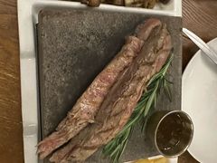 自主火山岩羊里脊-Entrecôte 法国牛扒馆(保利·时光里店)