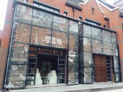 -钟书阁(松江泰晤士小镇店)