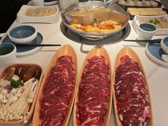 -左庭右院鲜牛肉火锅(金山万达店)