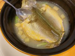 百秒黄花鱼-莆田餐厅PUTIEN(深圳湾万象城家宴店)