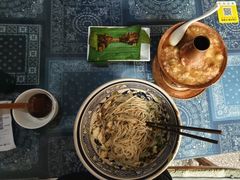 -蜗牛小馆醉乡民谣云南菜(惠新西里店)