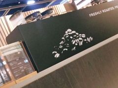 -瑞幸咖啡(龙湖北城天街北馆店)