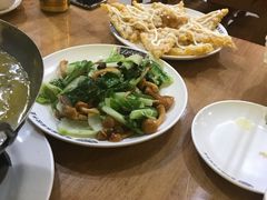 -篱笆院东北饺子王(欧阳路店)
