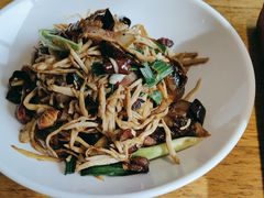 -胡马八破·川菜小馆(高新万达店)