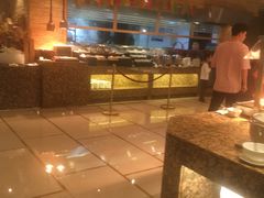 自助取餐区-厦门悦华酒店·绿庭主题自助餐厅