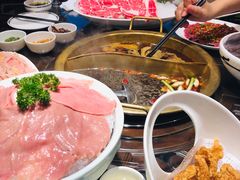 -小天鹅火锅·一线江景洪鼎旗舰店(洪崖洞店)