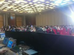 -上海龙之梦万丽酒店