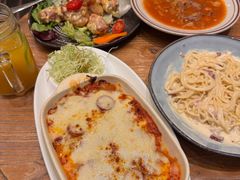 -玛格萝妮比萨屋(四平店)
