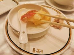 -喜宴又一村·粤菜·茶点·海鲜(壹方天地店)