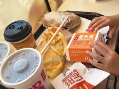 -麦当劳(卫星广场店)