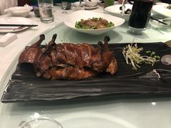 脆皮小乳鸭-圆苑(上海广场店)