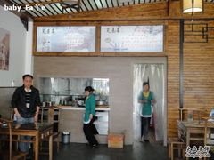 -笑来喜馄饨小笼工坊店(湖滨街店)