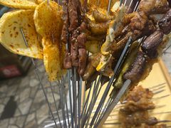 -破瓦寒窑·地摊烤羊排